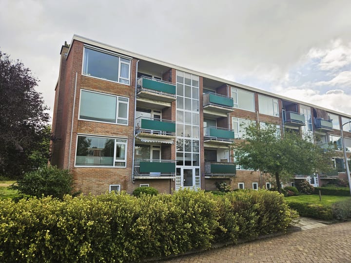 Photo 25 of Esdoornlaan 9