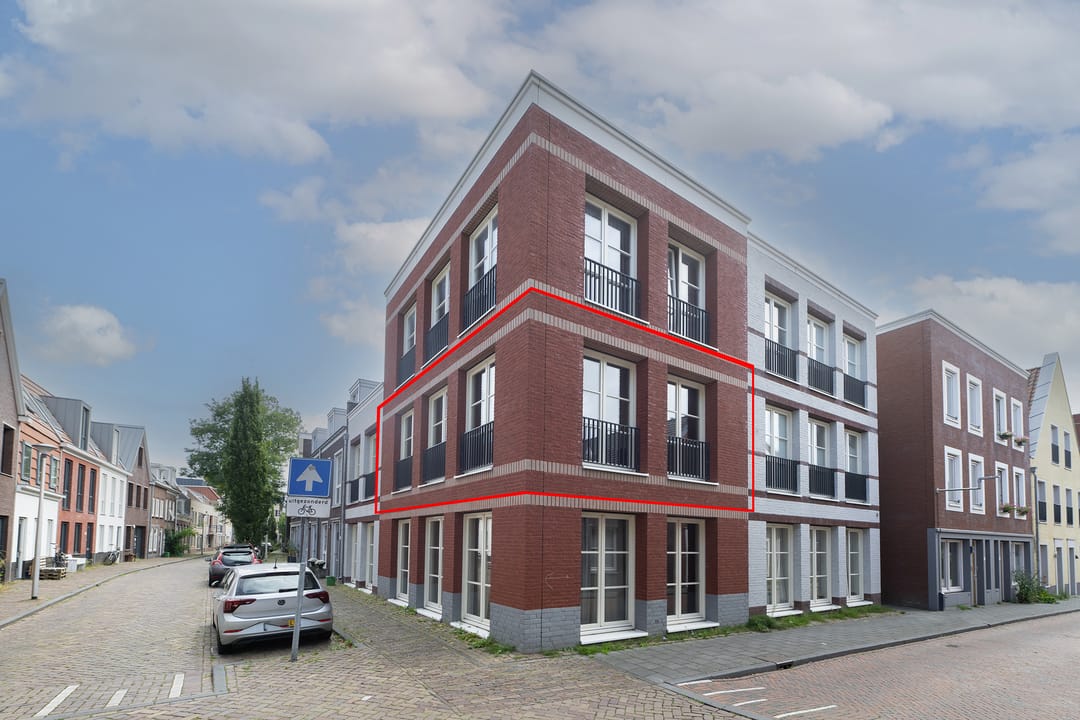 Foto 1 van Eerste Baan 3-A