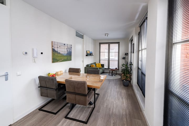 Foto 2 van Eerste Baan 3-A