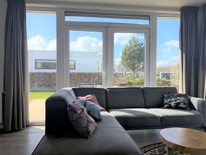 Photo 4 of Randmeerweg 8-0509