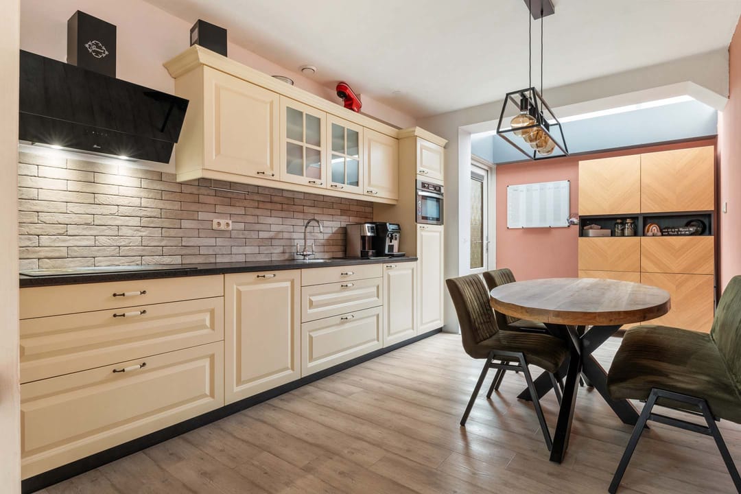 Foto 11 van Atlas 72