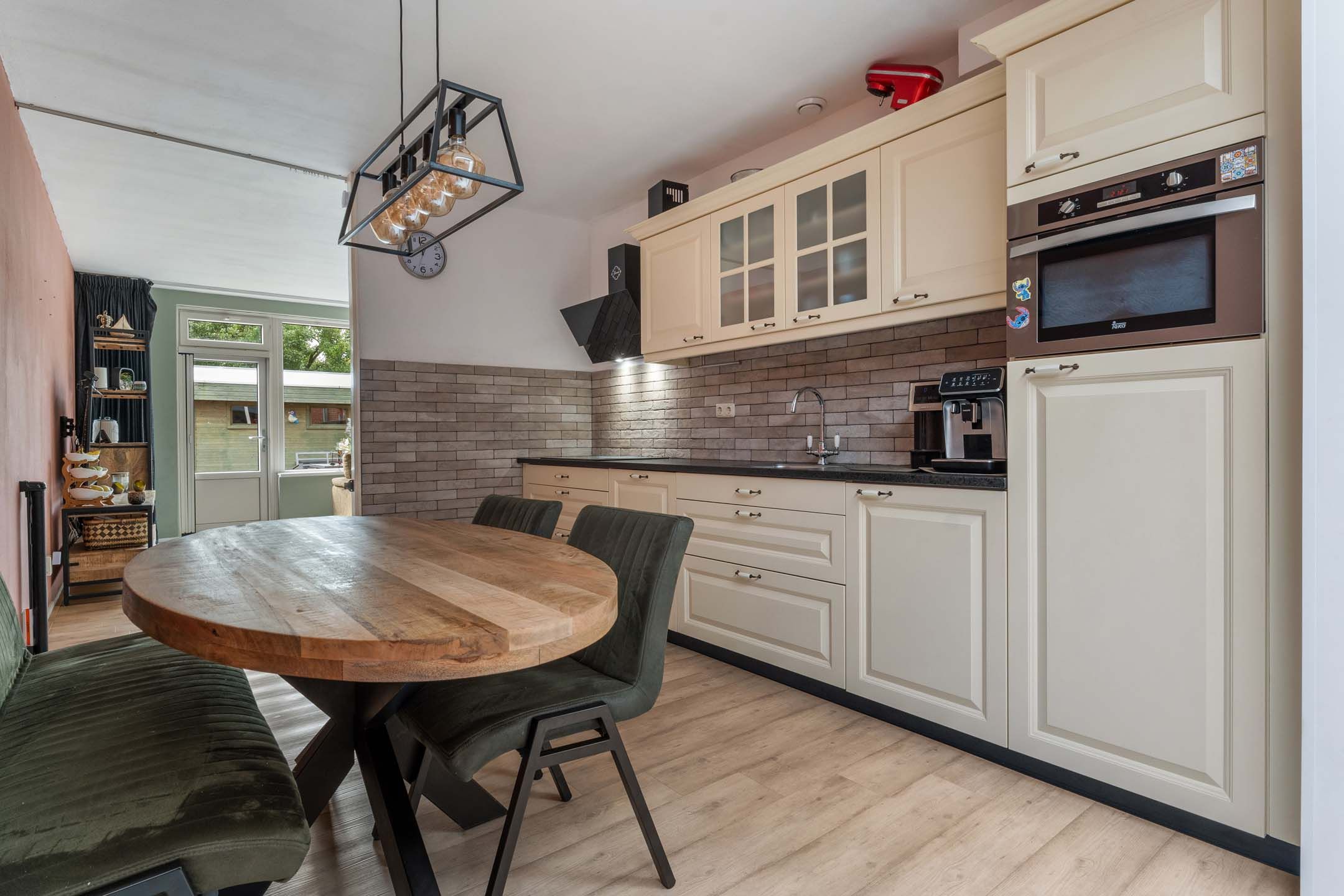 Foto 12 van Atlas 72