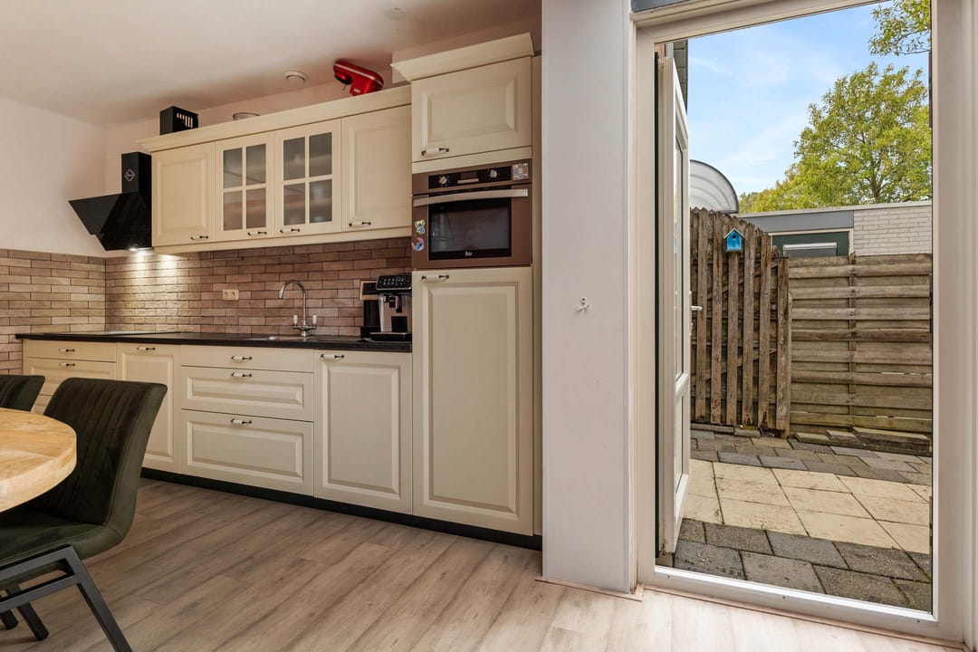 Foto 13 van Atlas 72