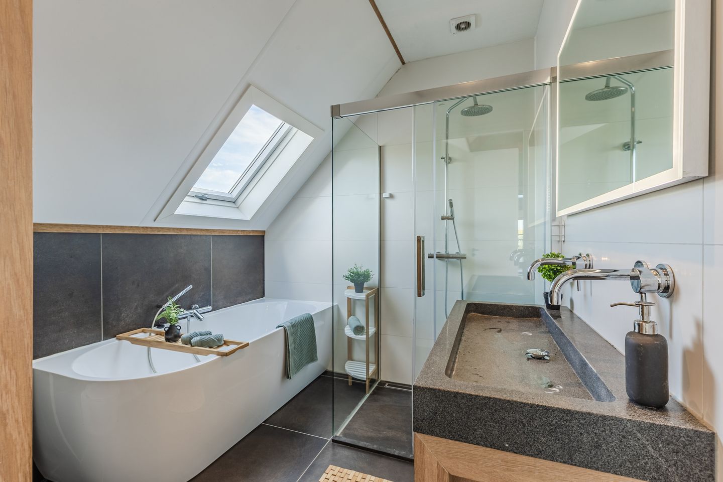 Foto 35 van Noorderhoofdstraat 67-B