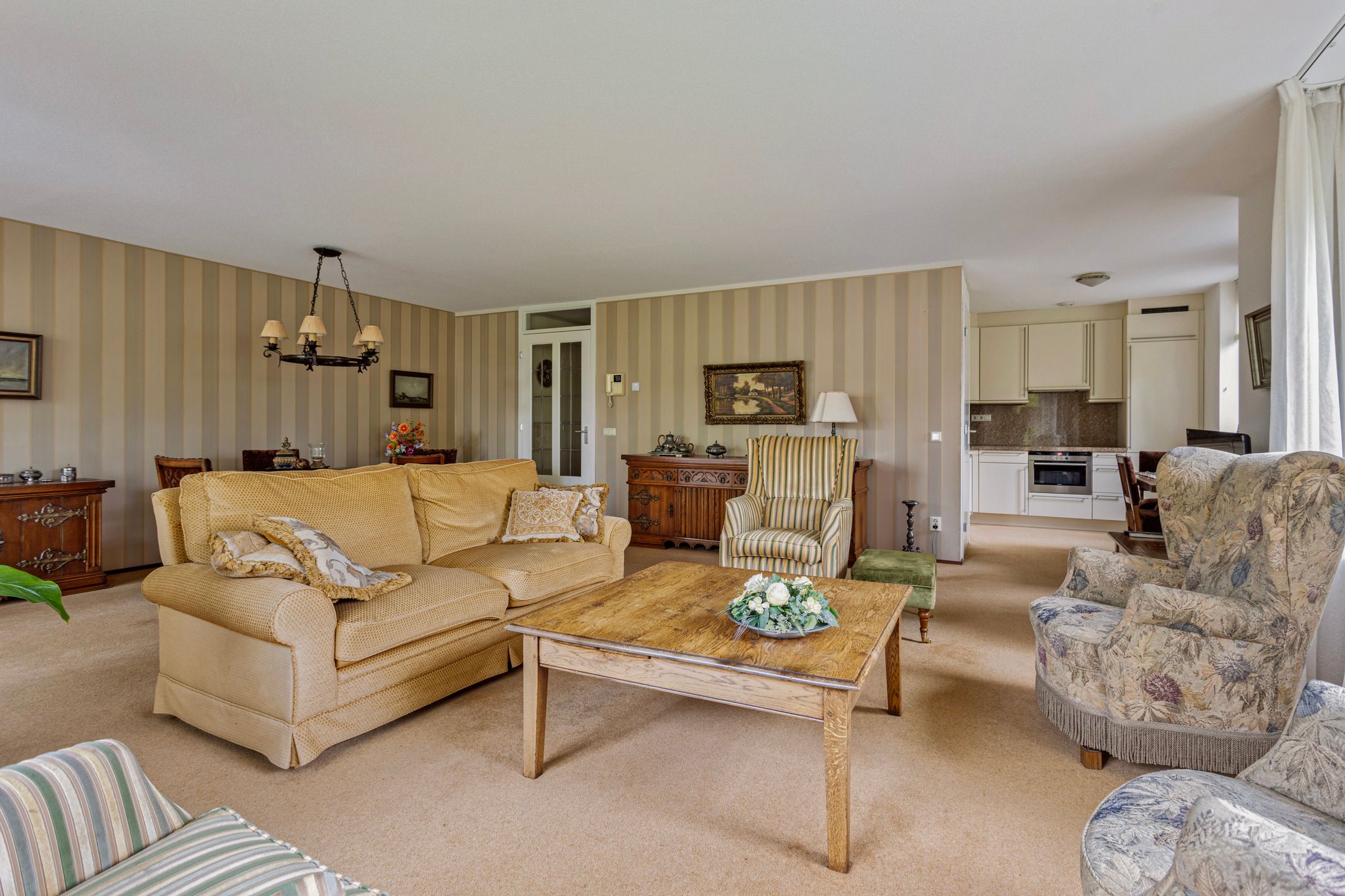 Foto 12 van Meestersplein 18