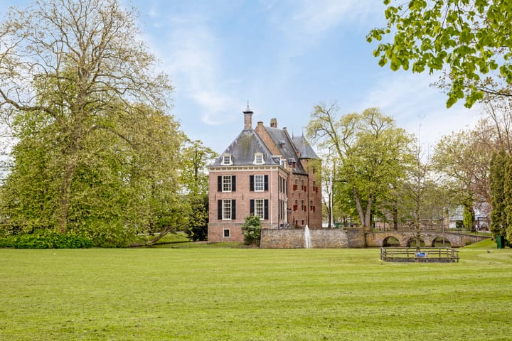 Photo 32 of Meestersplein 18