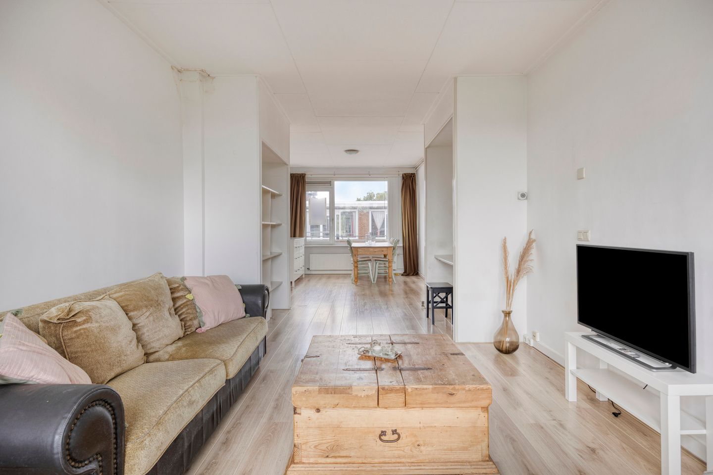 Foto 10 van Van Houtenstraat 22-D