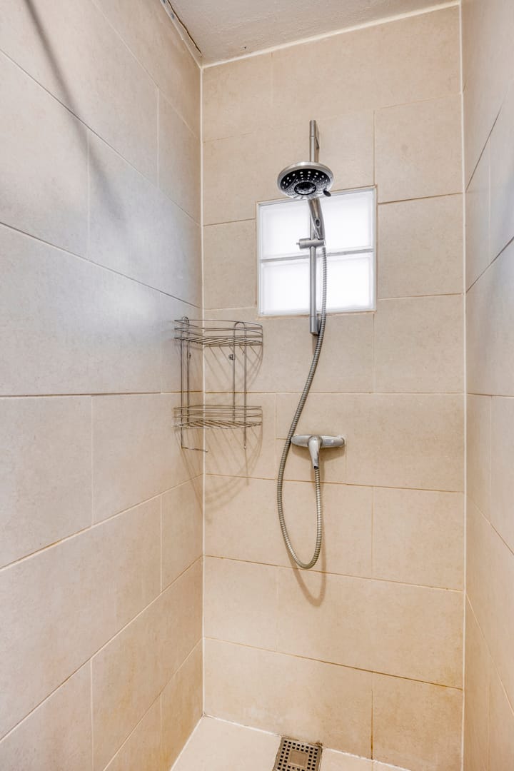 Foto 19 van Van Houtenstraat 22-D