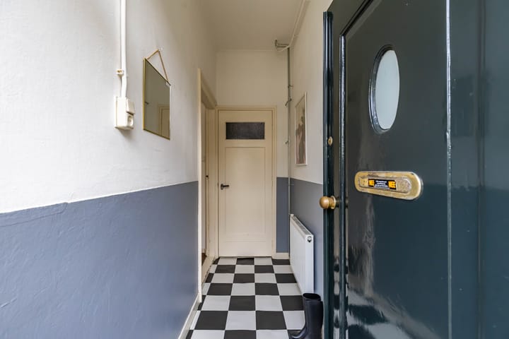 Photo 8 of Kleine Sophiastraat 2