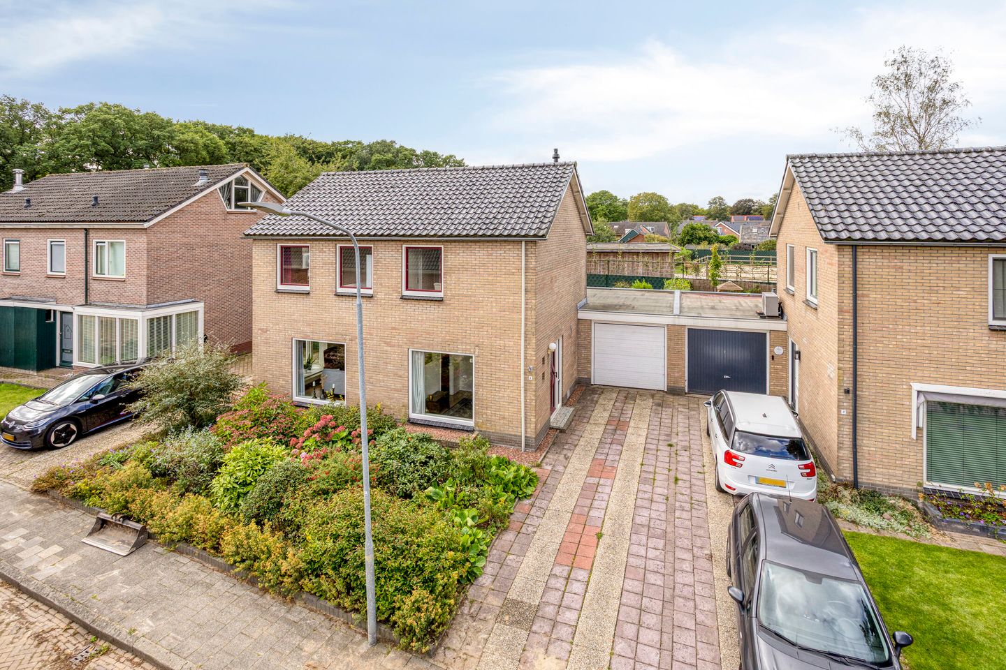 Foto 1 van Schutsweg 4