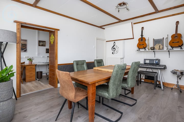 Foto 16 van Voorstraat 33