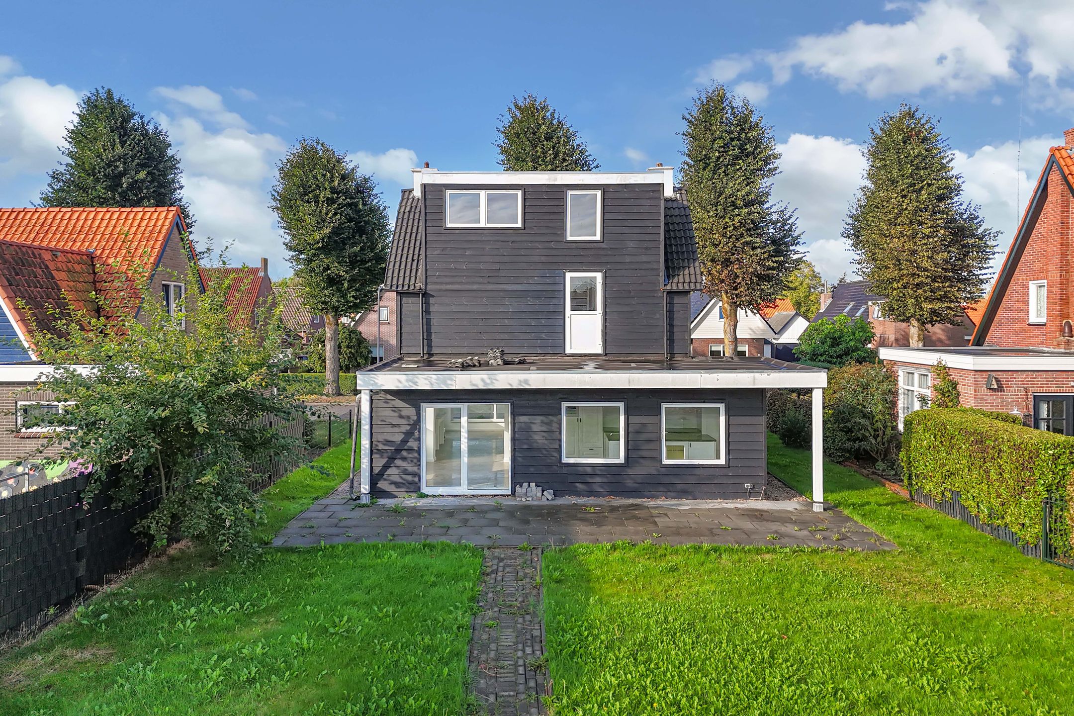 Foto 36 van P W Janssenweg 60