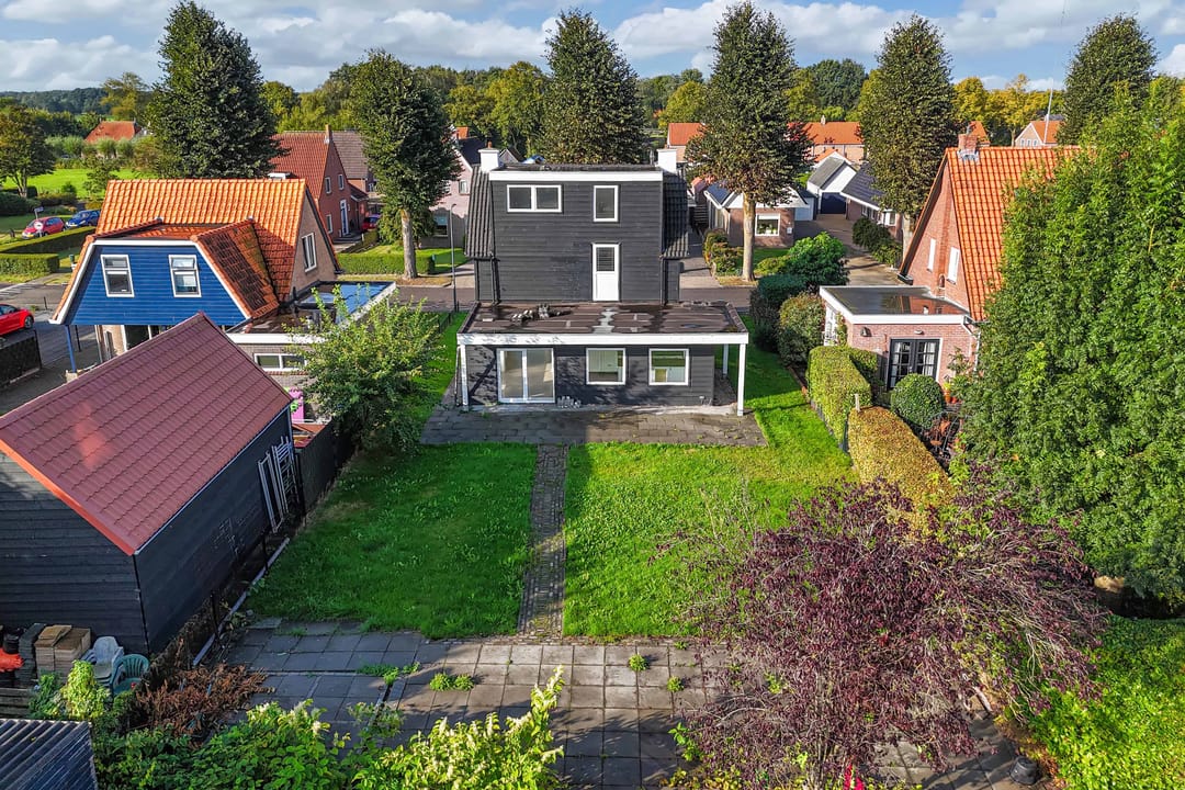 Foto 38 van P W Janssenweg 60