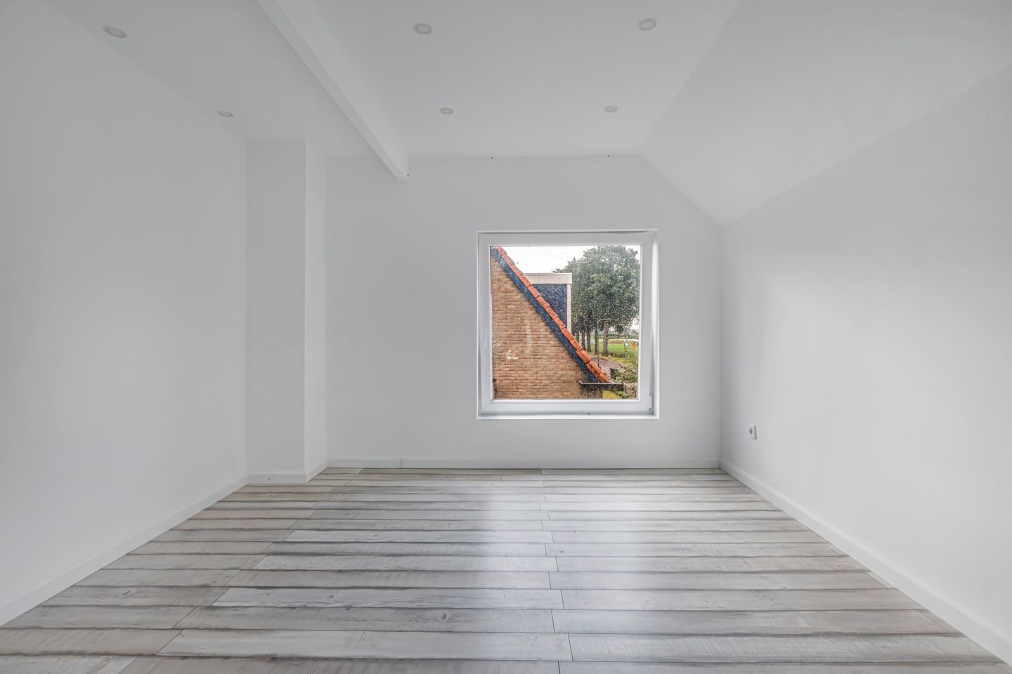 Foto 44 van P W Janssenweg 60