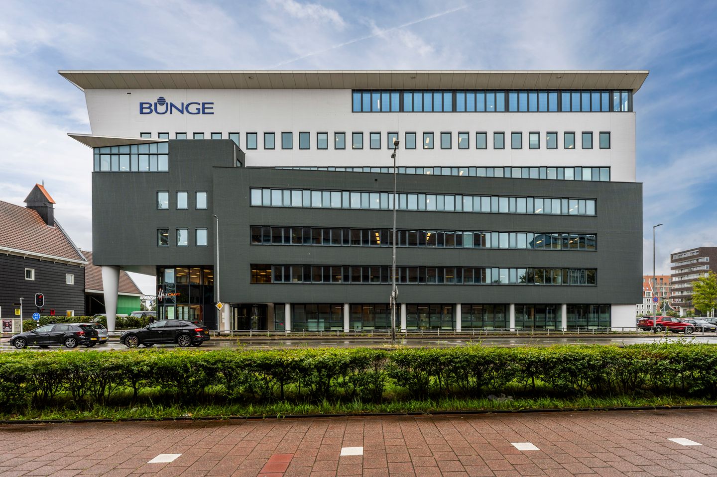 Bekijk foto 1 van Provincialeweg 33