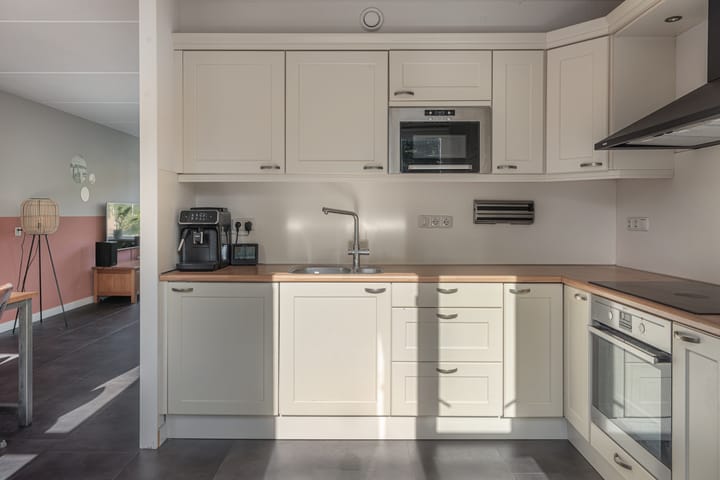 Foto 4 van Warring 29