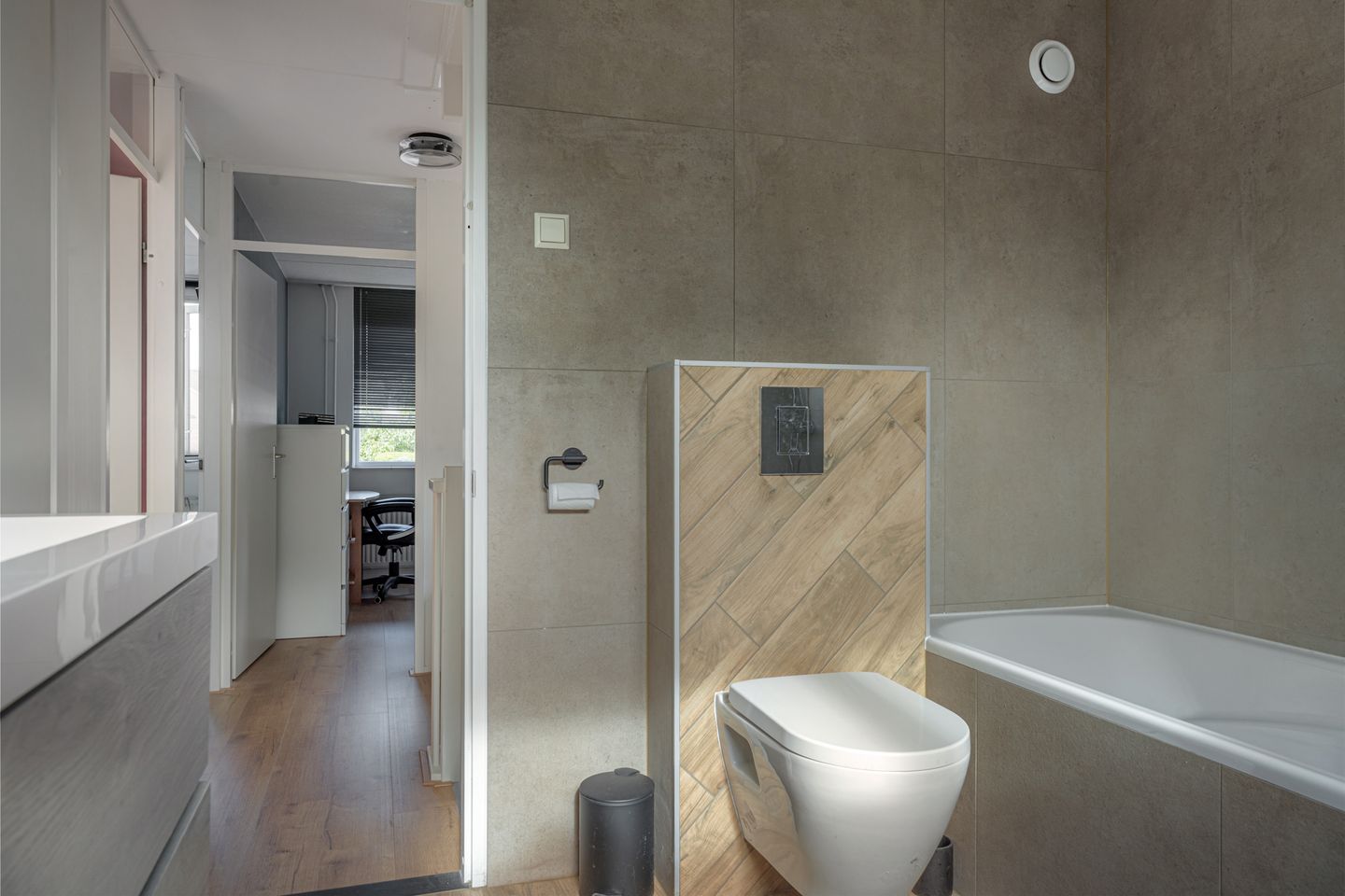 Foto 19 van Warring 29