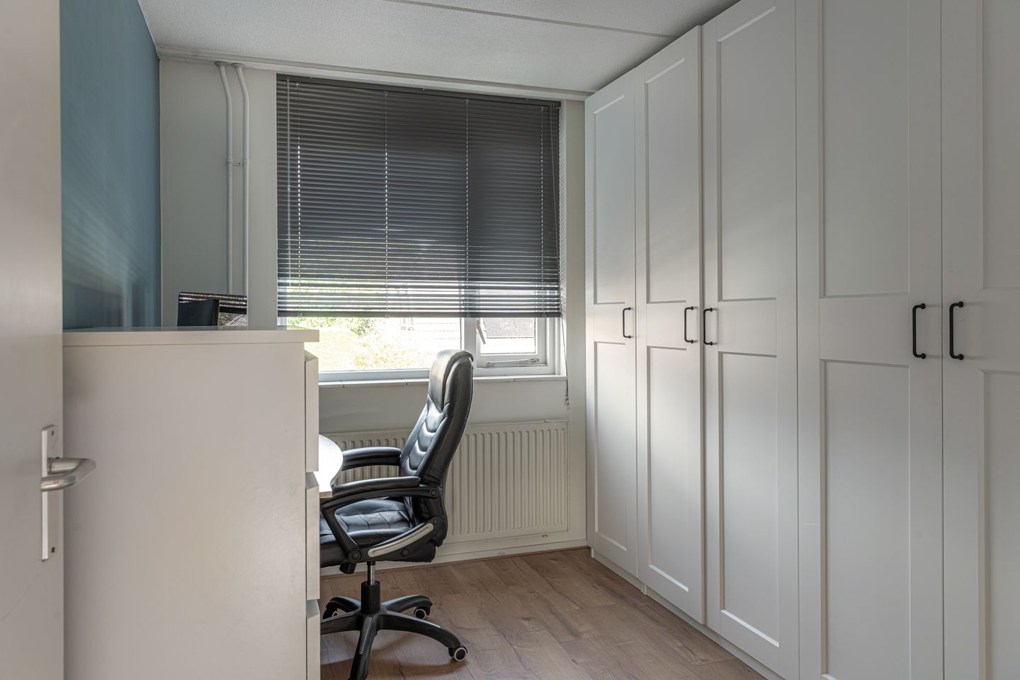 Foto 20 van Warring 29