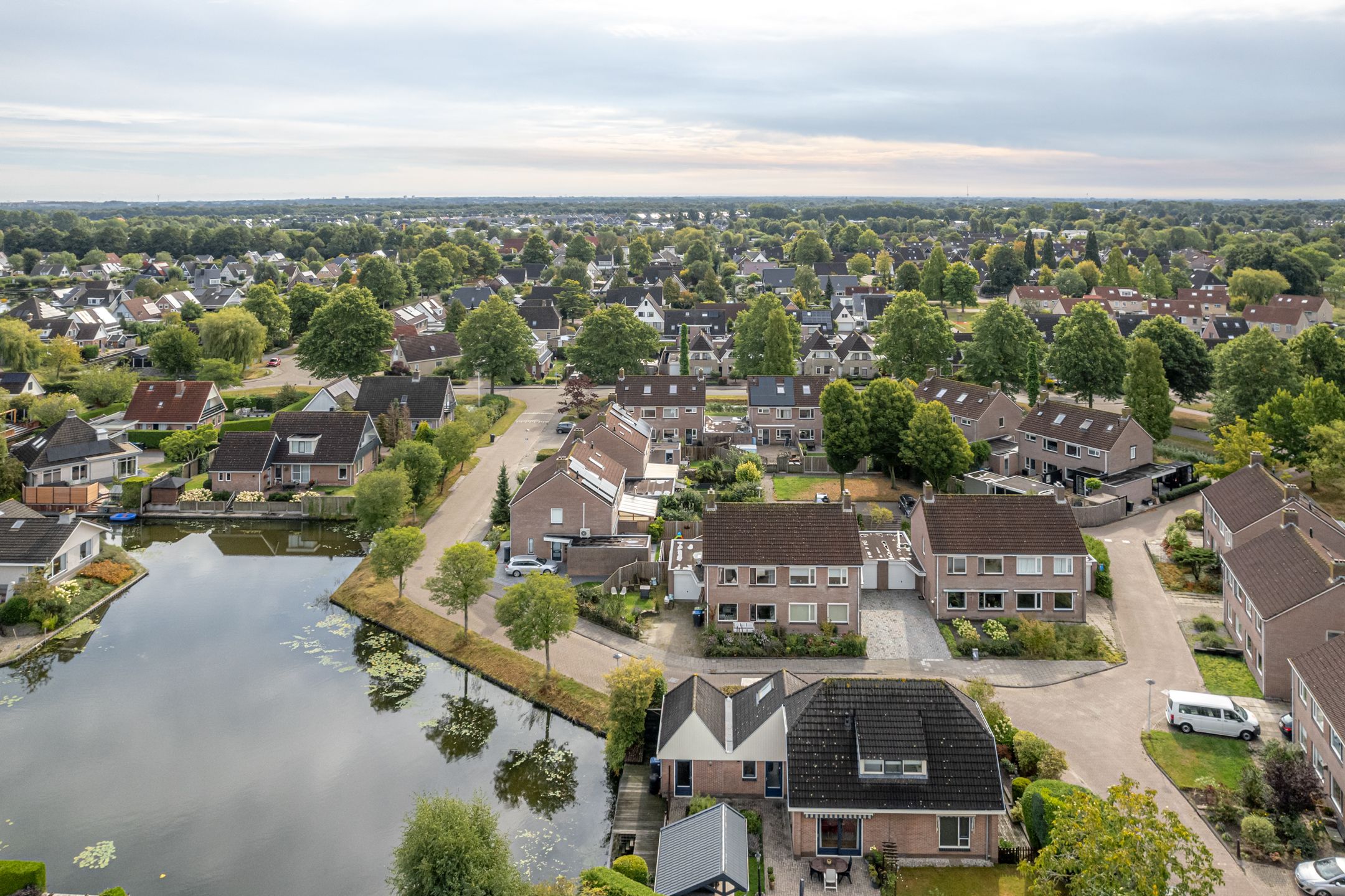 Foto 30 van Warring 29