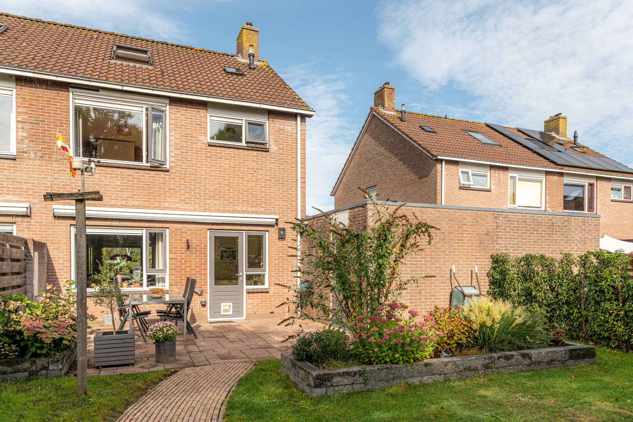 Foto 33 van Warring 29