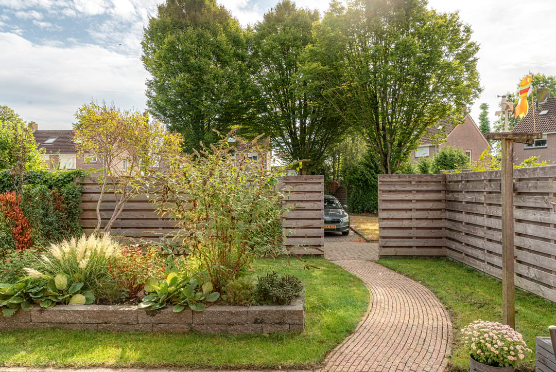 Foto 37 van Warring 29