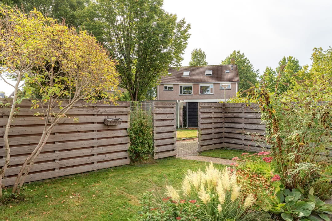 Foto 38 van Warring 29