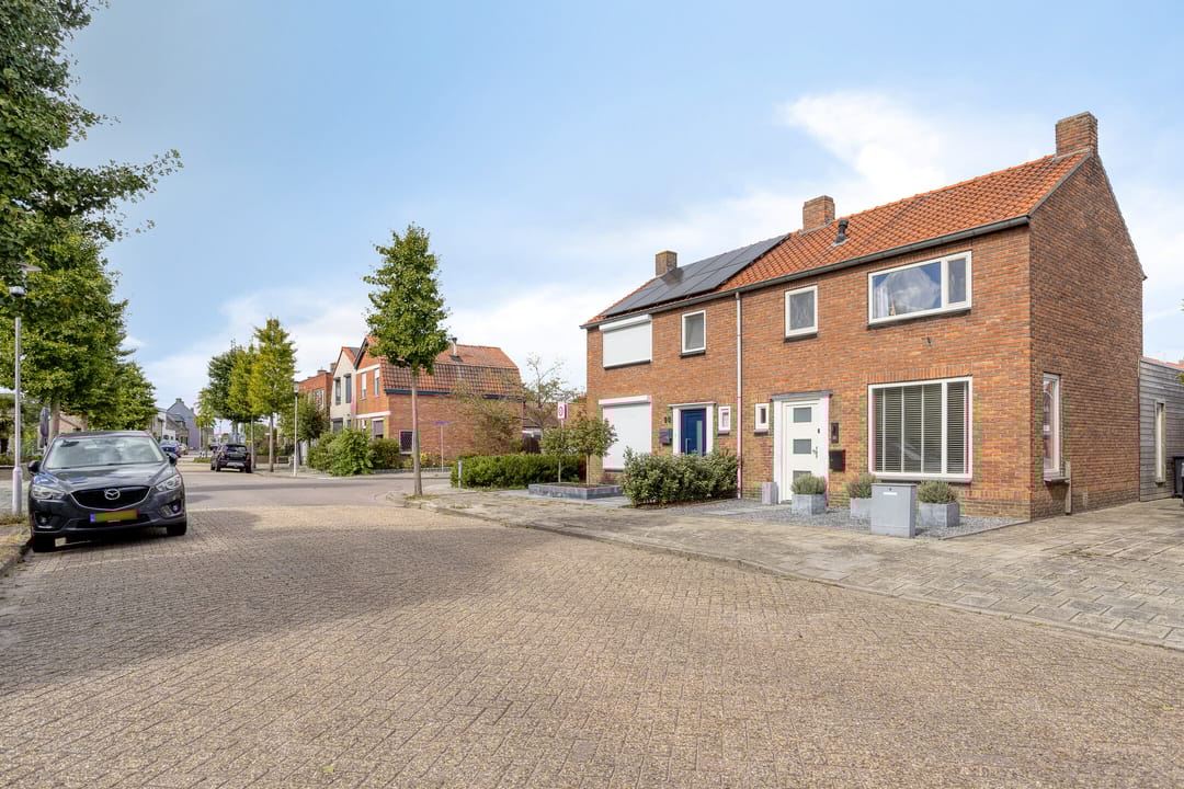 Photo 28 of Westdam 88