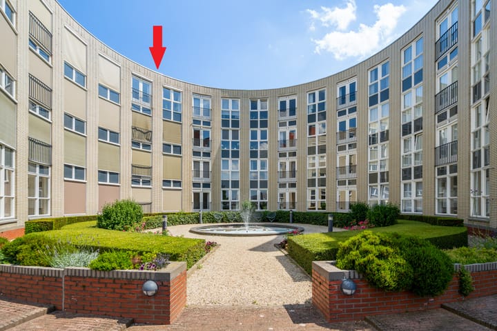 Foto 1 van Buiten Walevest 96