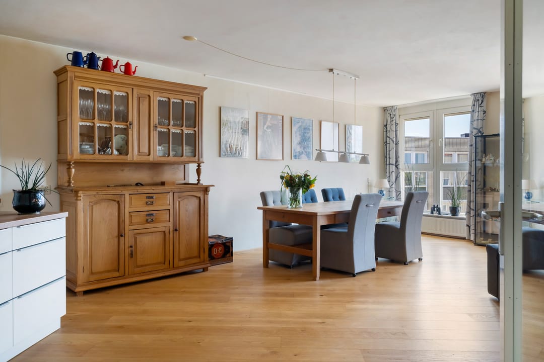 Photo 13 of Buiten Walevest 96