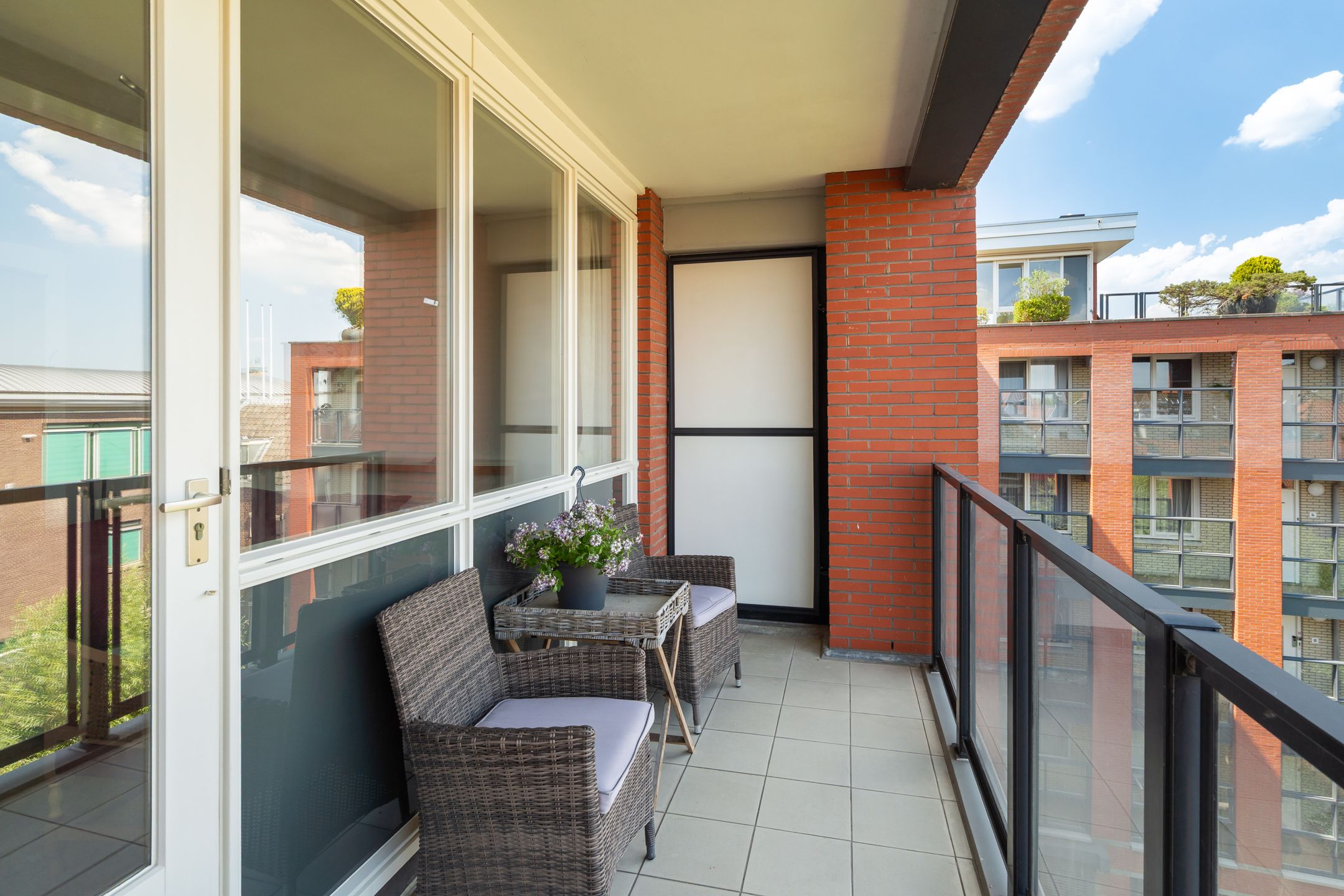 Photo 36 of Buiten Walevest 96