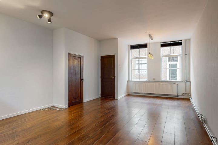 Foto 3 van Pakhuisstraat 8