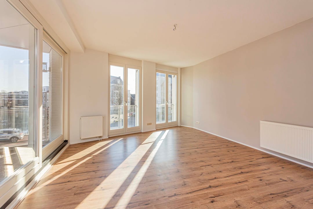 Foto 8 van J. Homan van der Heideplein 8