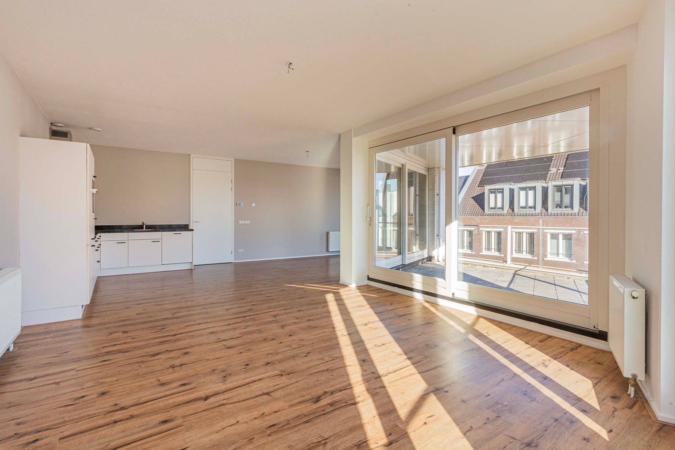 Foto 9 van J. Homan van der Heideplein 8