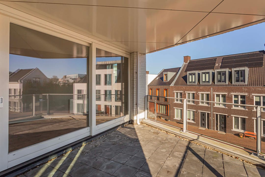 Foto 17 van J. Homan van der Heideplein 8