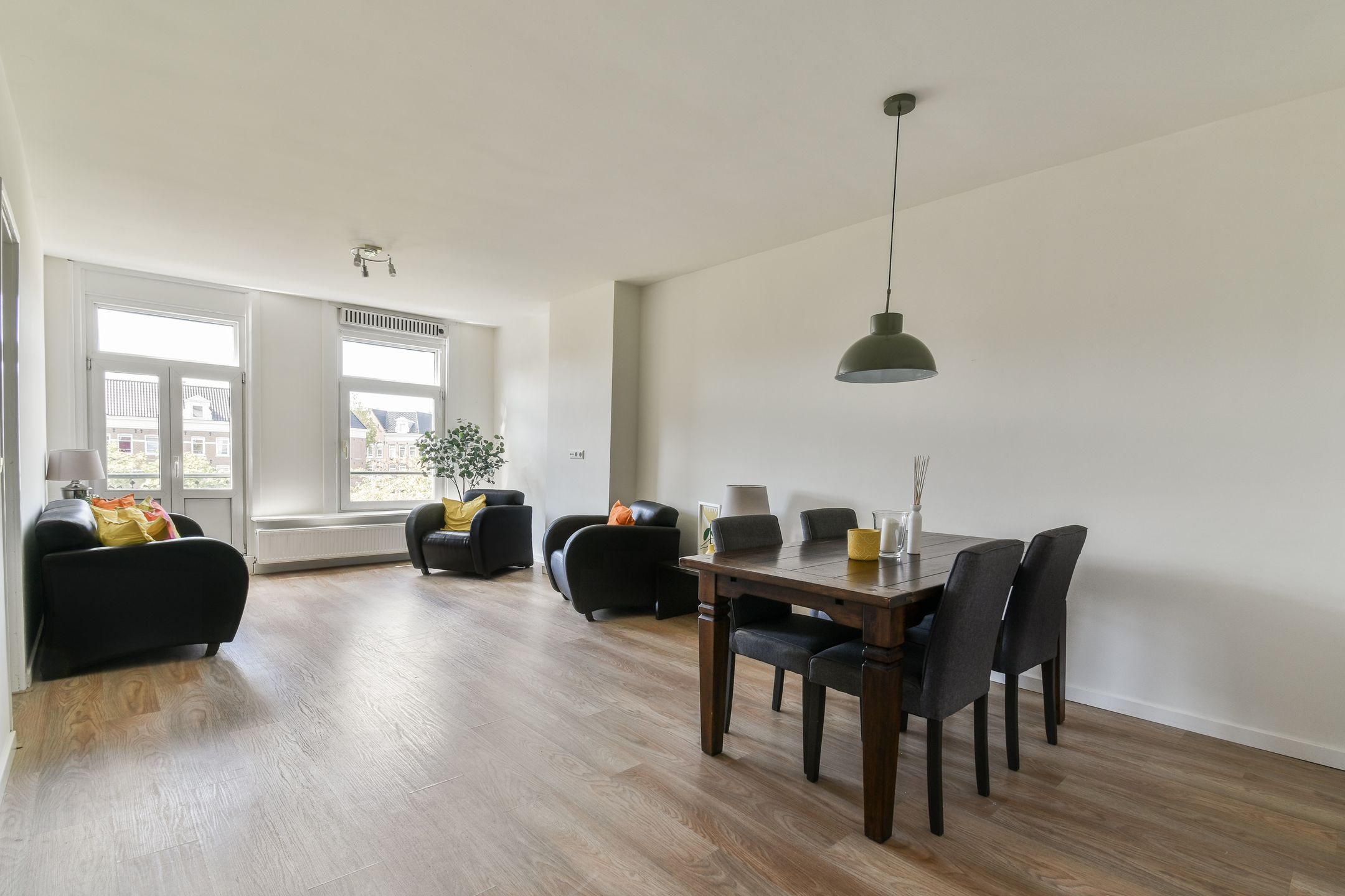 Foto 3 van Hugo de Grootplein 8-3