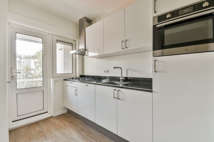 Foto 11 van Hugo de Grootplein 8-3