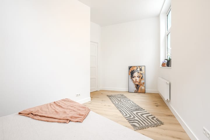 Photo 21 of Van Beverningkstraat 99-D