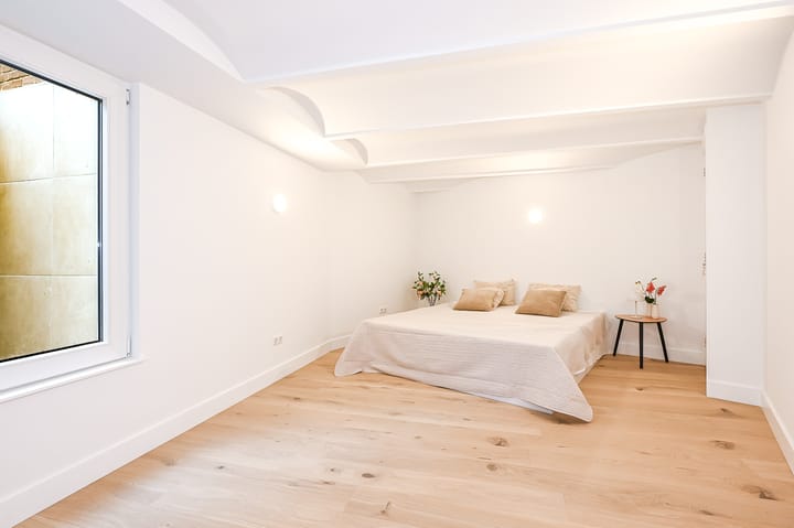 Photo 24 of Van Beverningkstraat 99-D