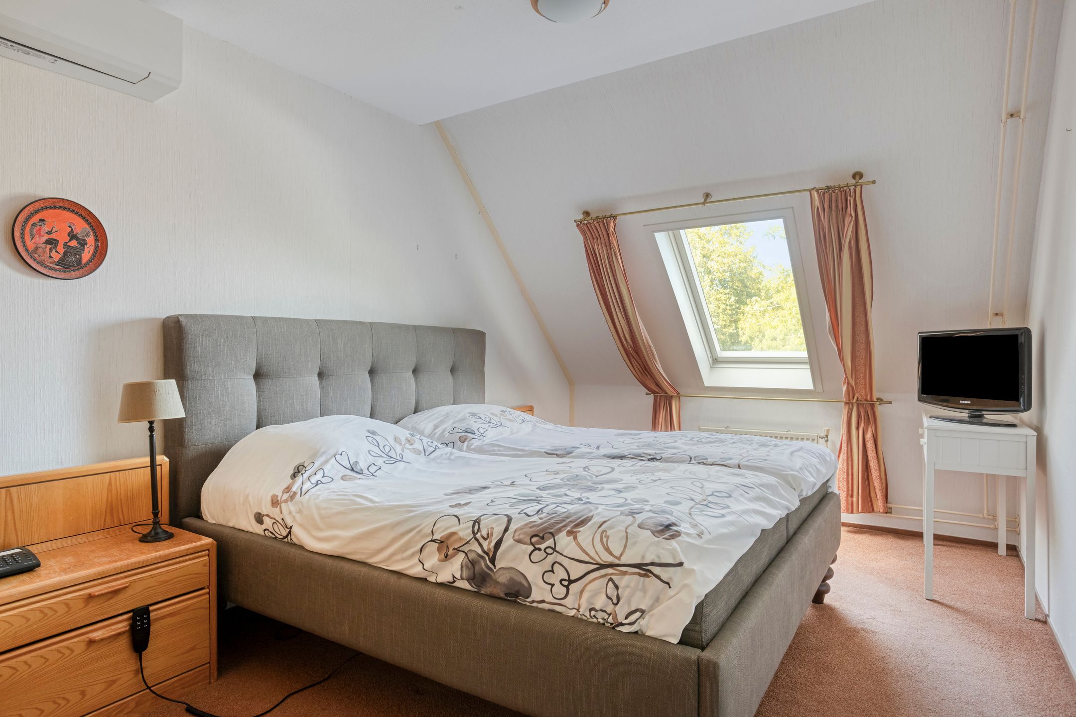 Photo 21 of Leuvensbroek 1235