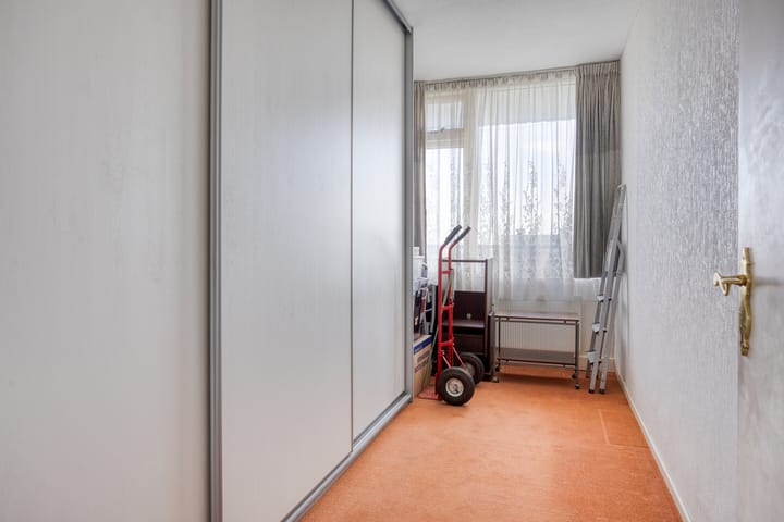 Foto 14 van Menno ter Braaklaan 165