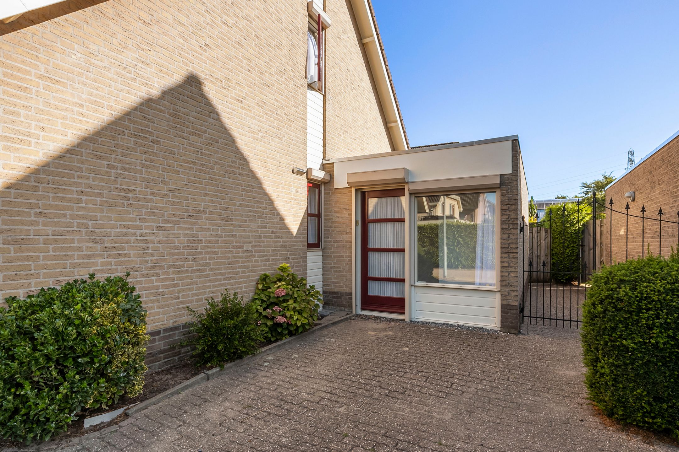 Photo 12 of Van Woerkomstraat 12