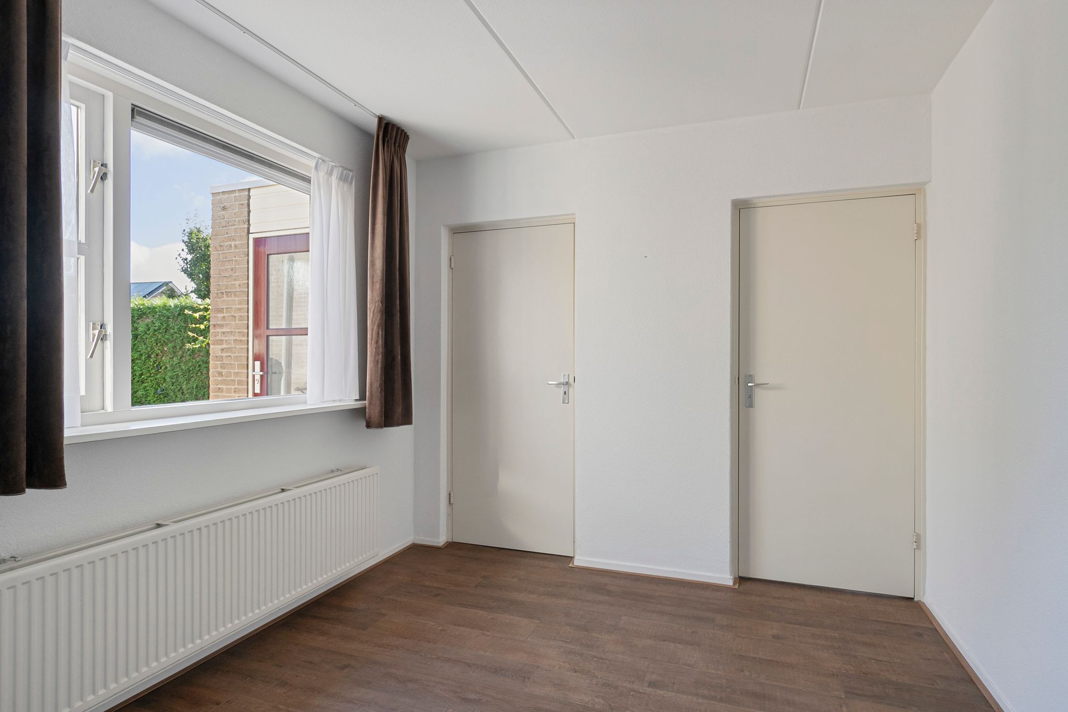 Photo 15 of Van Woerkomstraat 12