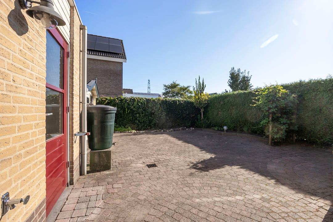 Photo 26 of Van Woerkomstraat 12