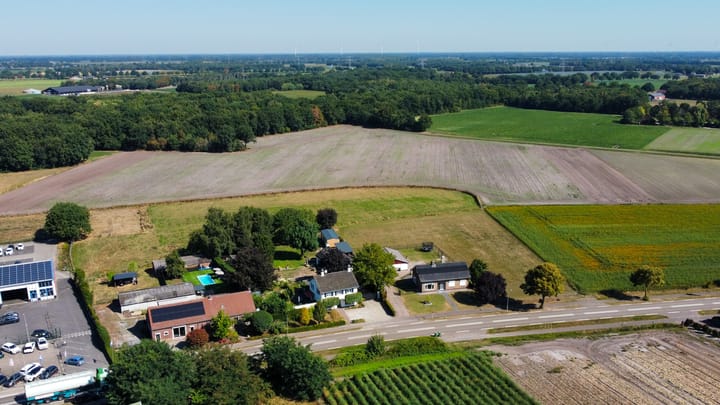 Foto 31 van Deckersstraat 12