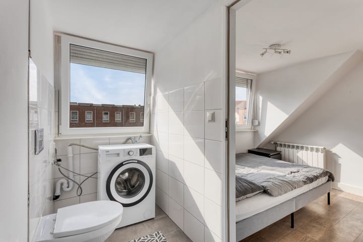 Foto 23 van Gerard Leeustraat 9