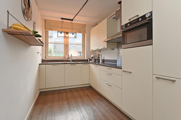 Foto 14 van Egelantier 70