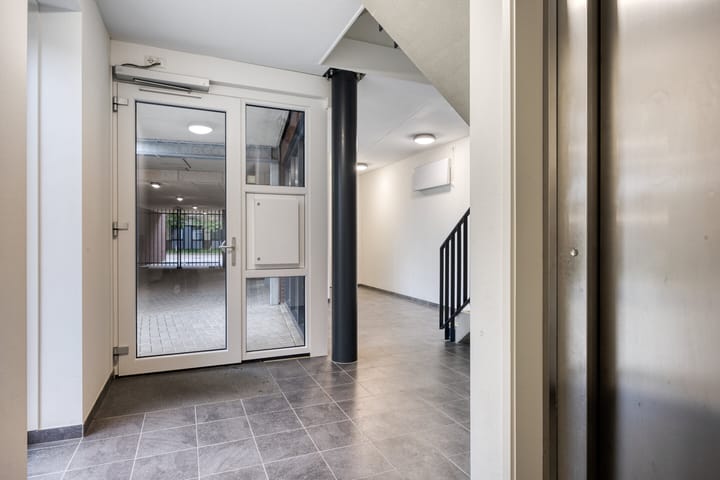 Foto 7 van Ernst Casimirstraat 82