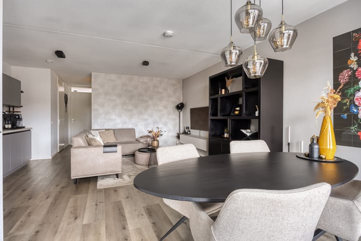 Foto 15 van Ernst Casimirstraat 82