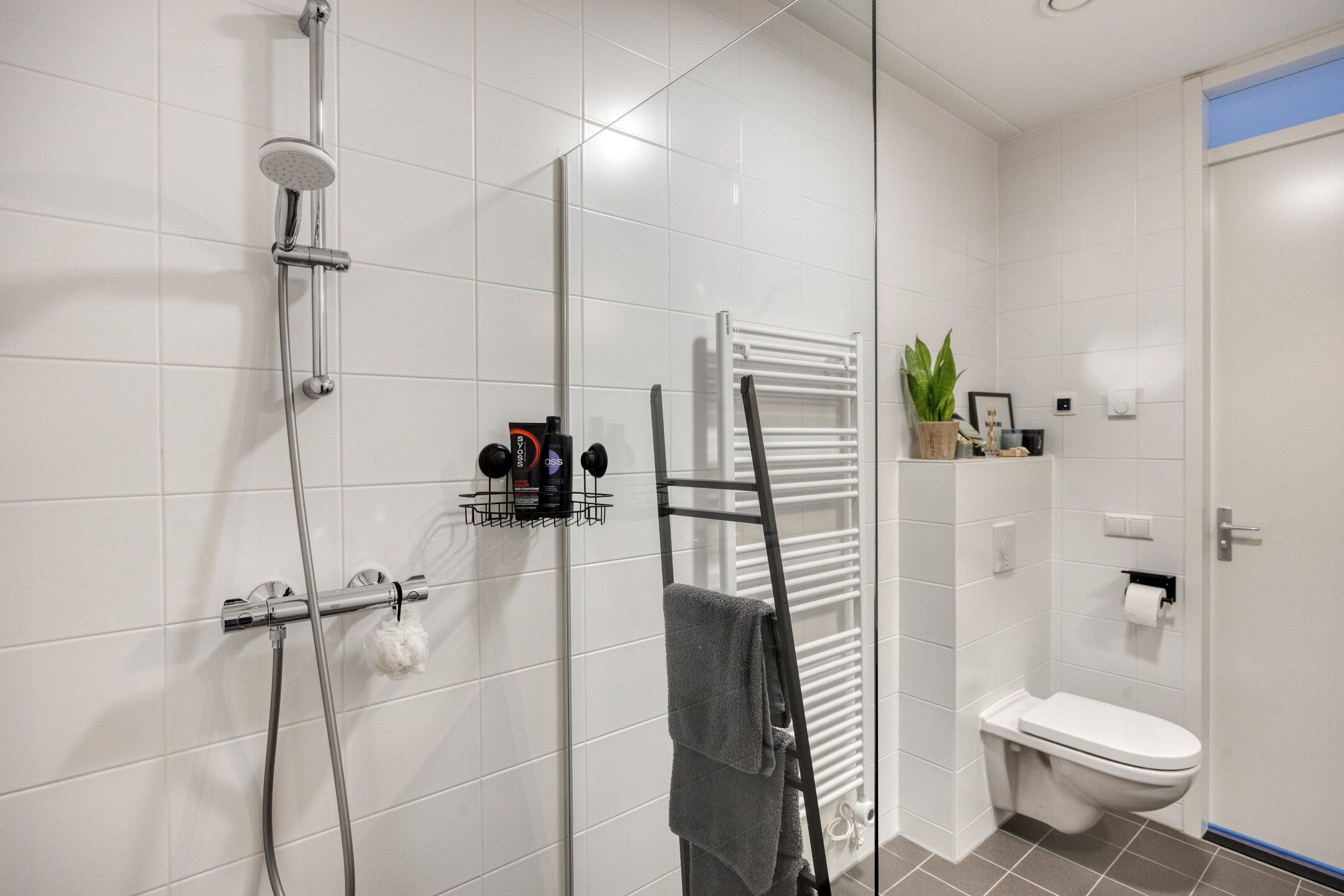 Foto 24 van Ernst Casimirstraat 82