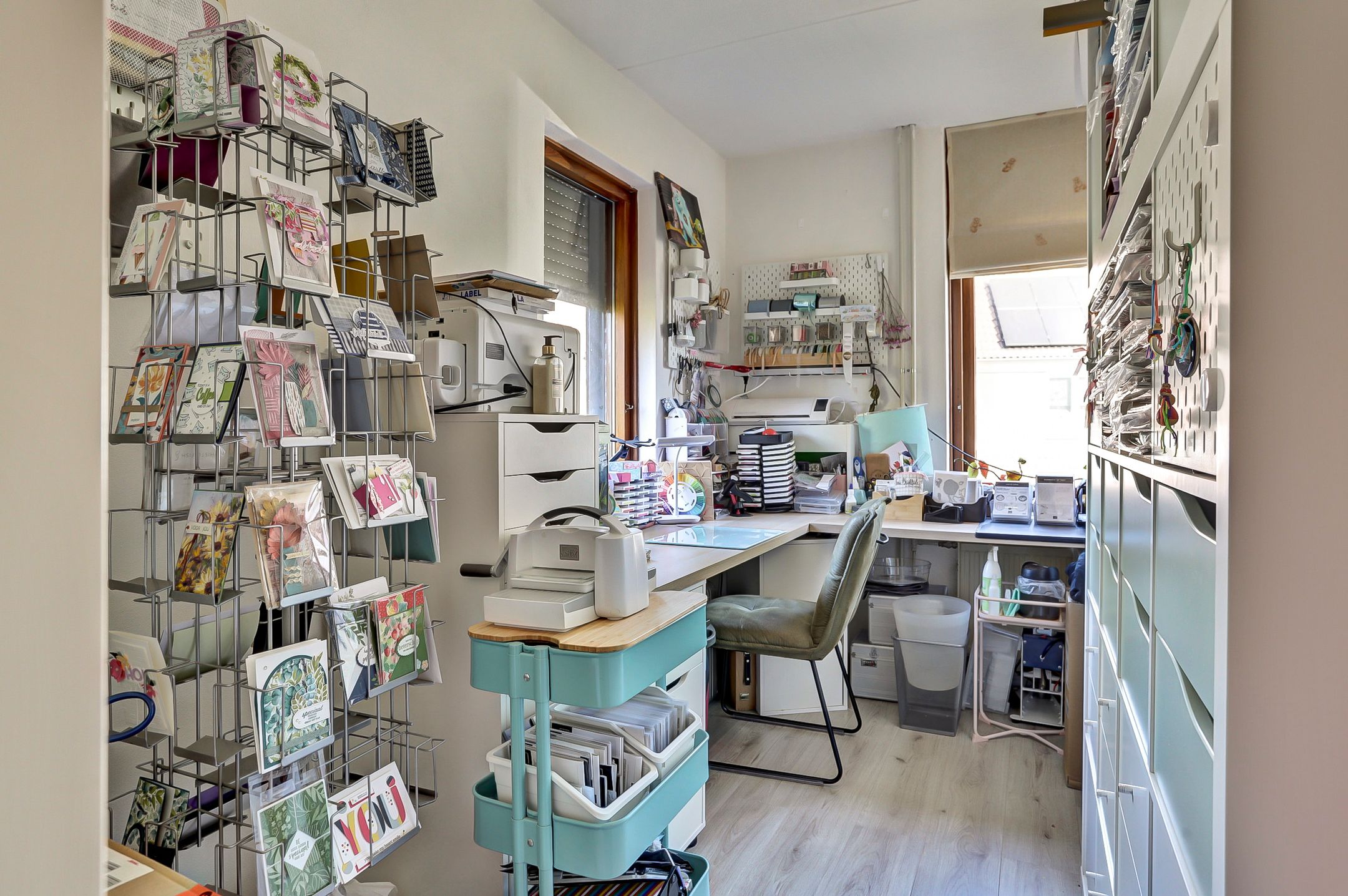 Foto 12 van Helmkruid 28